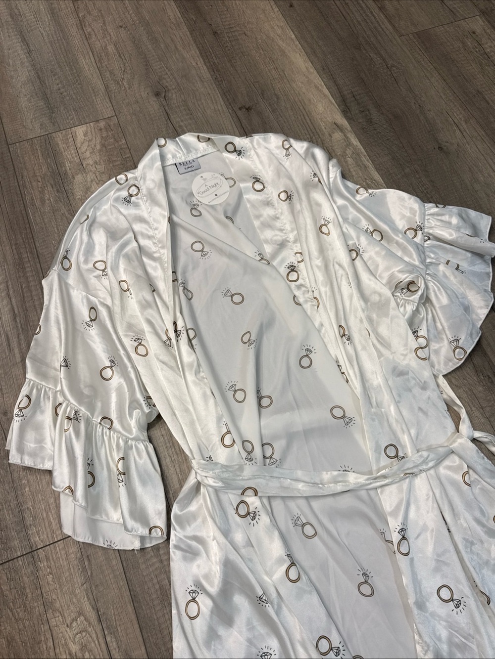 Satin Robe with Diamond Rings - Picture 2 of 5